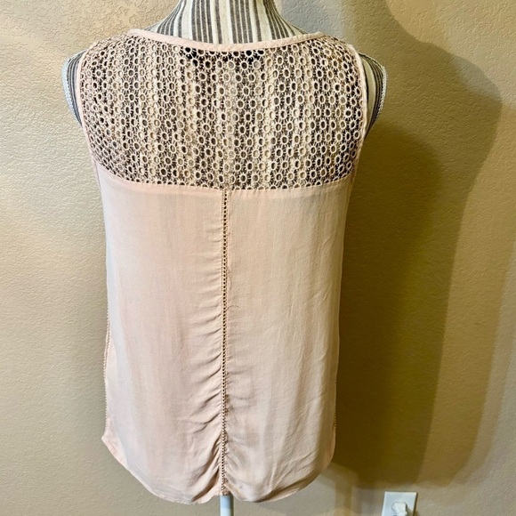 Zara Basic Top Medium Pale Pink Sleeveless Tunic Eyelets Trim Viscose Liteweight - Picture 5 of 14